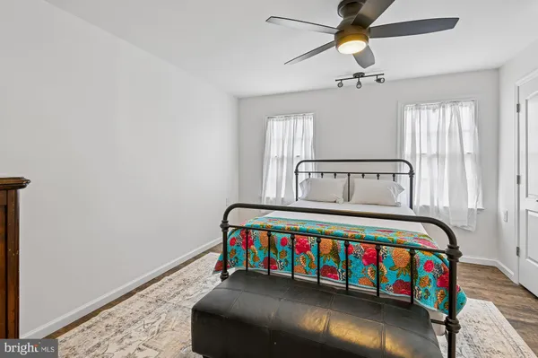 $3,400 | 8 Fleet Street, Annapolis, MD 21401