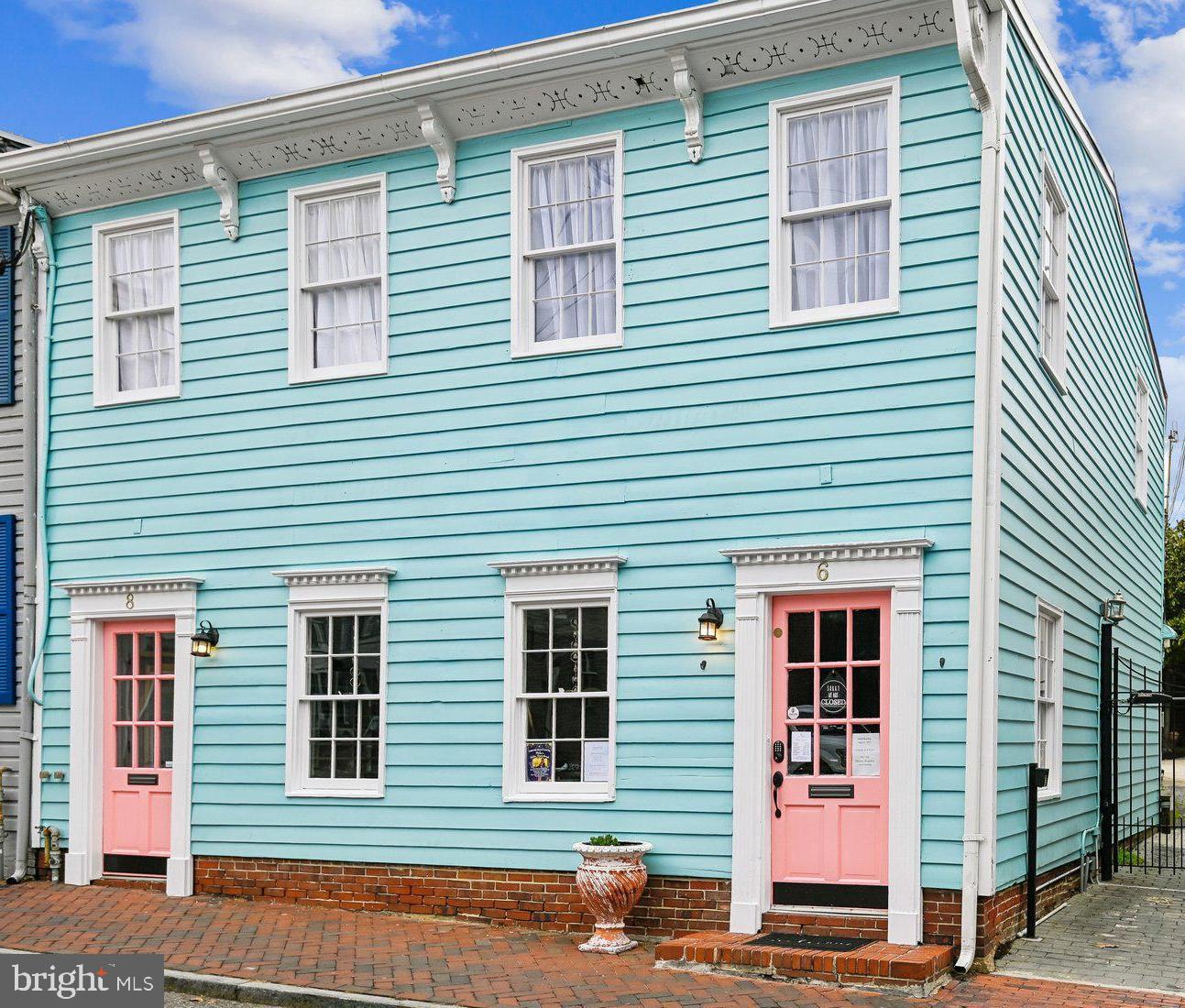 8 Fleet Street Annapolis, MD 21401 - Photo 3 of 37 a view of front of a house