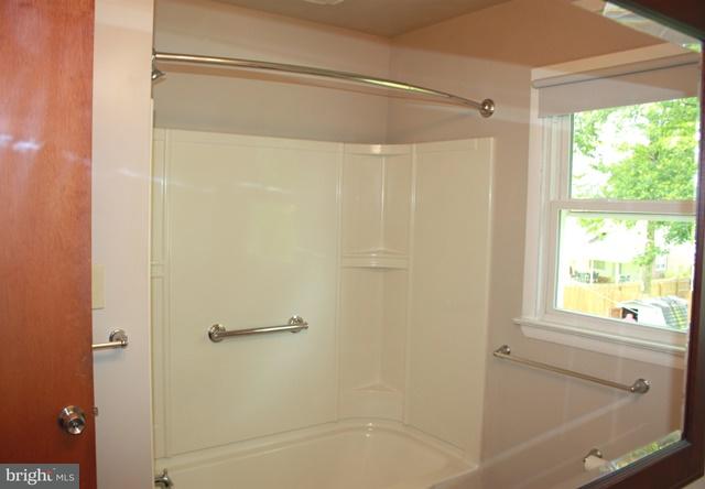 1945 Split Rock Road Lancaster, PA 17601 - Photo 23 of 33 Hall Bathroom