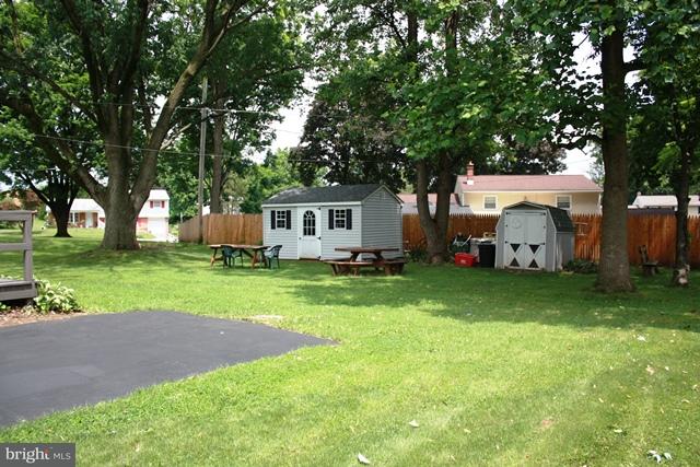 1945 Split Rock Road Lancaster, PA 17601 - Photo 29 of 33 Backyard