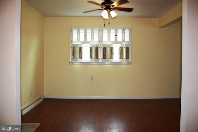 1945 Split Rock Road Lancaster, PA 17601 - Photo 5 of 33 Dining Area