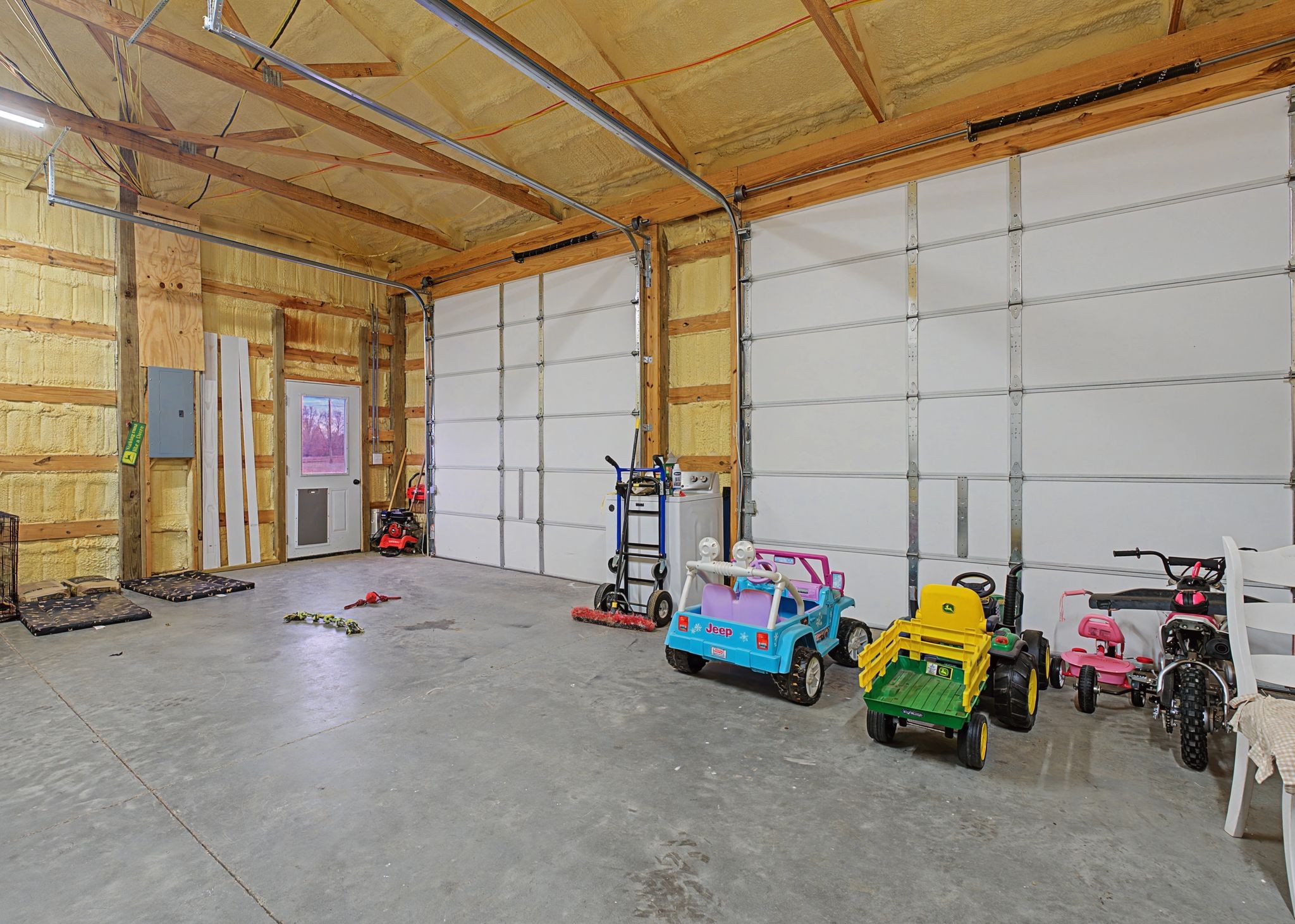 437 Colonial Road Hohenwald, TN 38462 - Photo 21 of 26