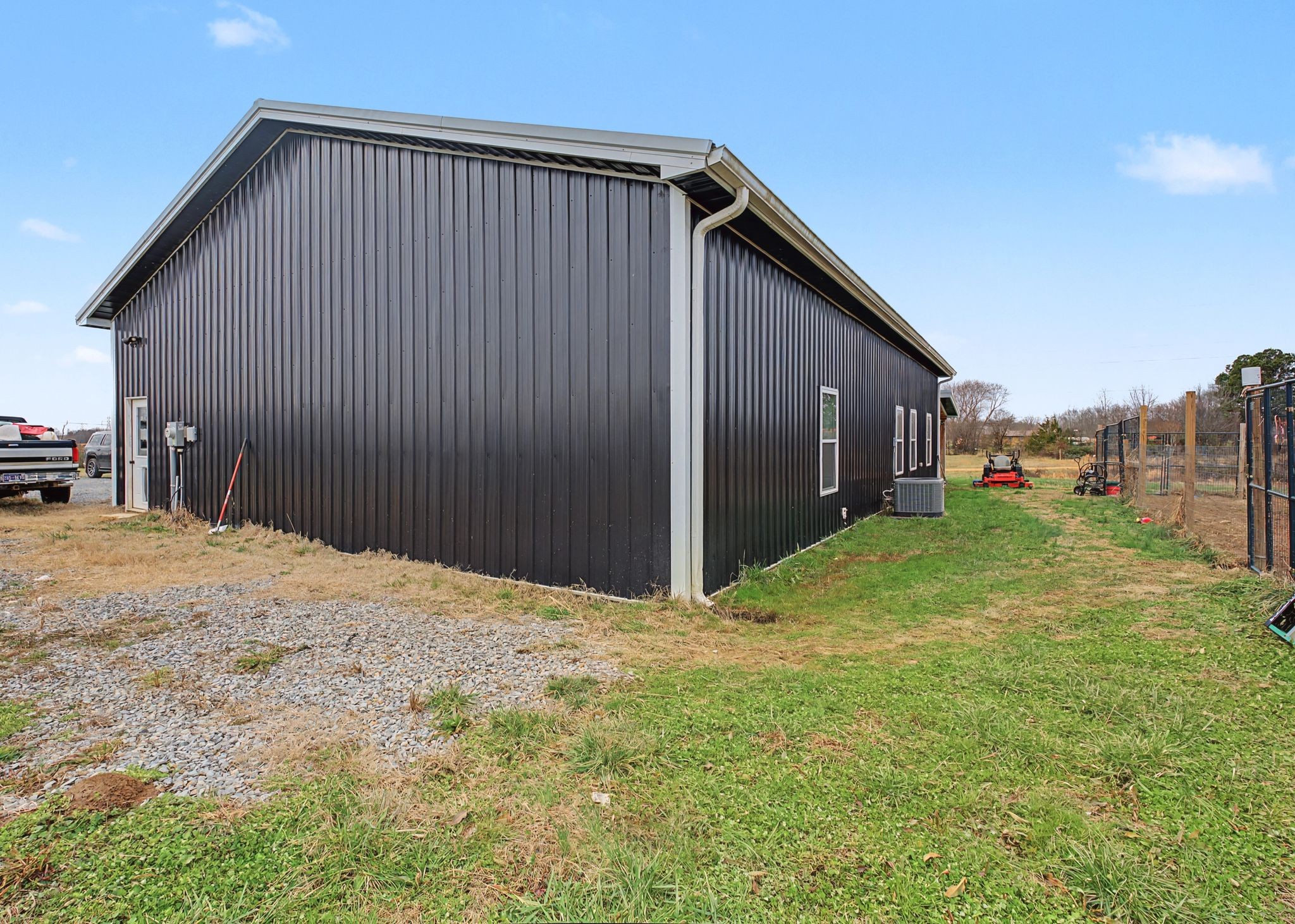 437 Colonial Road Hohenwald, TN 38462 - Photo 23 of 26