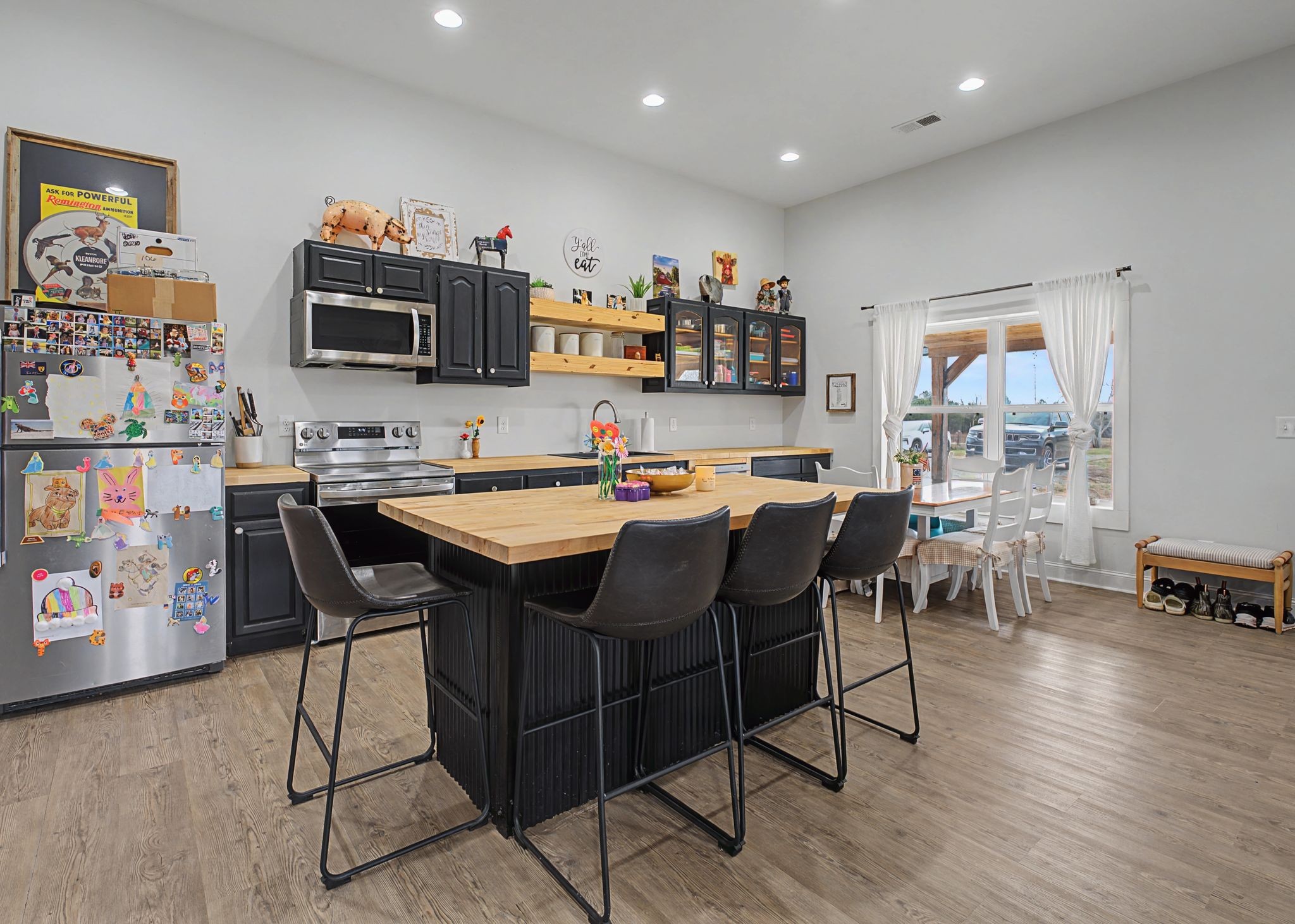 437 Colonial Road Hohenwald, TN 38462 - Photo 10 of 26