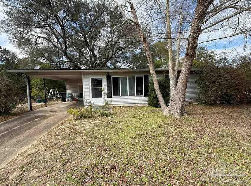 3510 Wellington Road Pensacola, FL 32504 - Photo 4 of 25