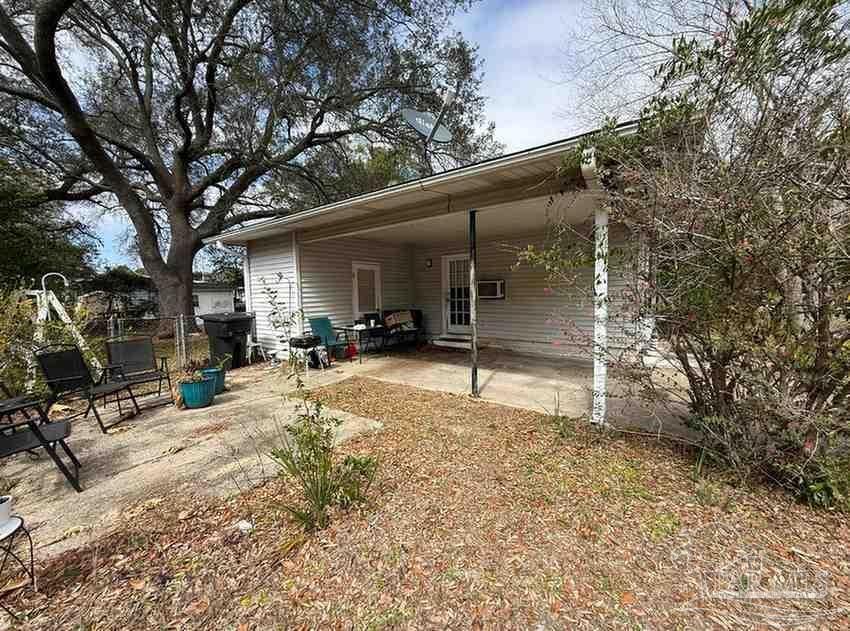3510 Wellington Road Pensacola, FL 32504 - Photo 6 of 25