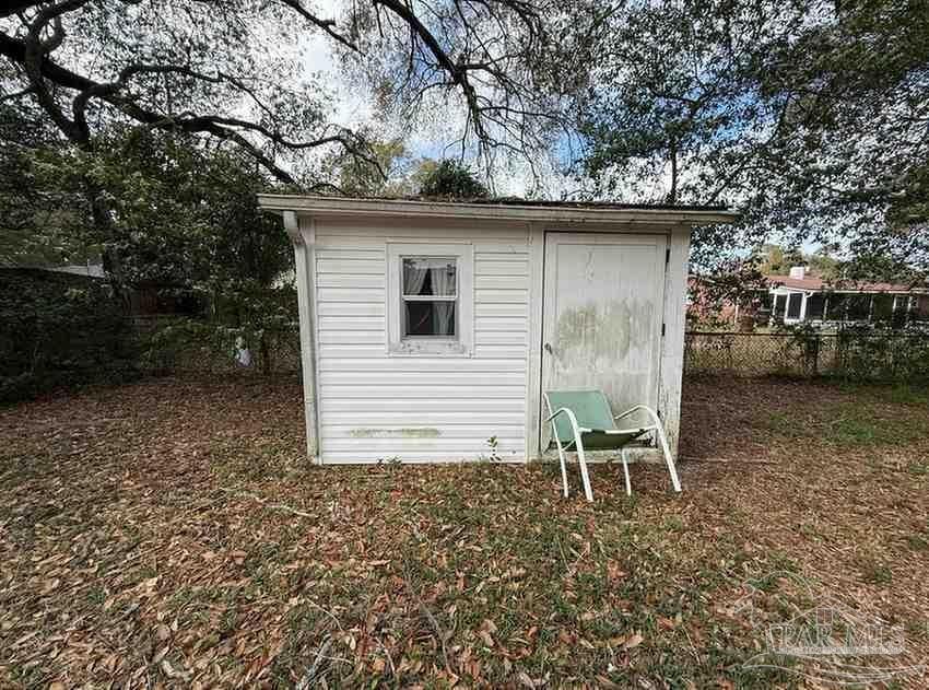 3510 Wellington Road Pensacola, FL 32504 - Photo 8 of 25