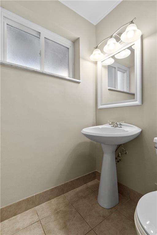 152 Leslie Road Monroeville, PA 15146 - Photo 11 of 25 Gallery Image 11