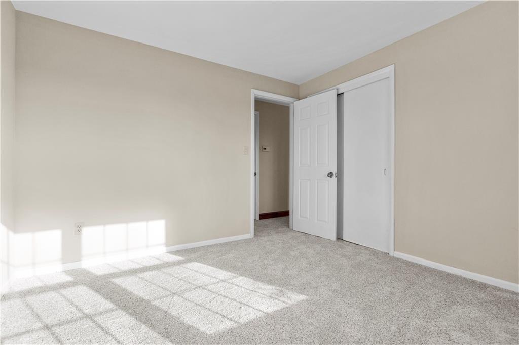 152 Leslie Road Monroeville, PA 15146 - Photo 10 of 25 Gallery Image 10
