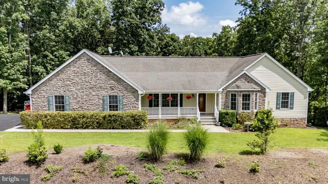 $675,000 | 5519 Bazzanella Drive, Mineral, VA 23117