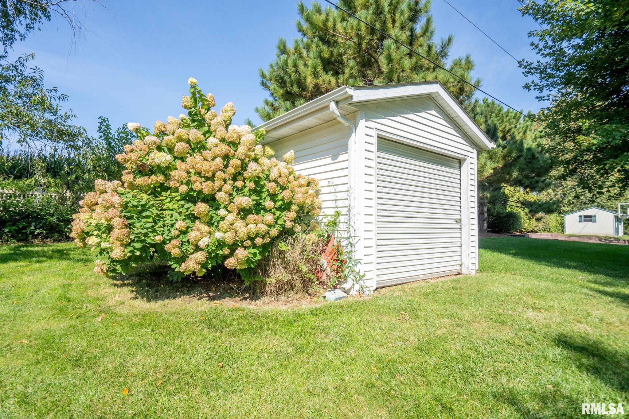 38 White Pine Road Geneseo, IL 61254 - Photo 43 of 47 Gallery Image 43