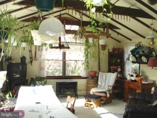 214 Hunter Road Oley, PA 19547 - Photo 6 of 6 Gallery Image 6