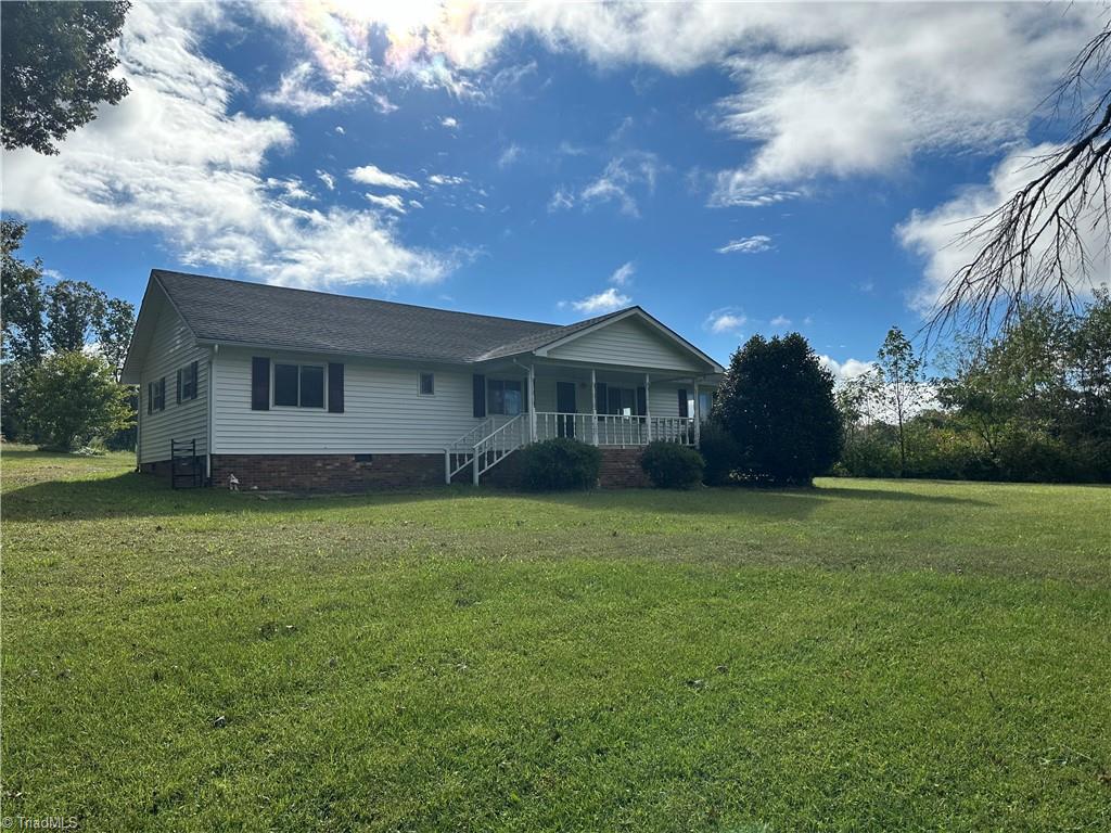 4127 Asbury Road Westfield, NC 27053 - Photo 2 of 13