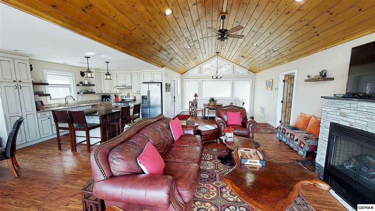 913 Cliff Branch Road Gatlinburg, TN 37738 - Photo 6 of 32 Gallery Image 6