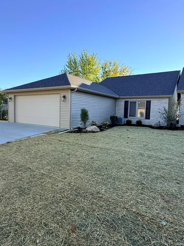 $259,900 | 8045 Harrisburg Lane, Fort Wayne, IN 46835