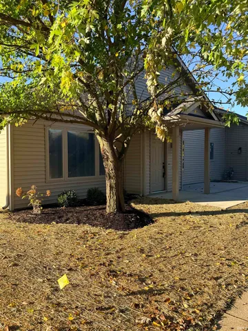 $259,900 | 8045 Harrisburg Lane, Fort Wayne, IN 46835