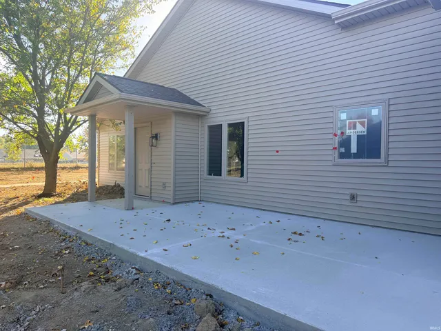 $259,900 | 8045 Harrisburg Lane, Fort Wayne, IN 46835