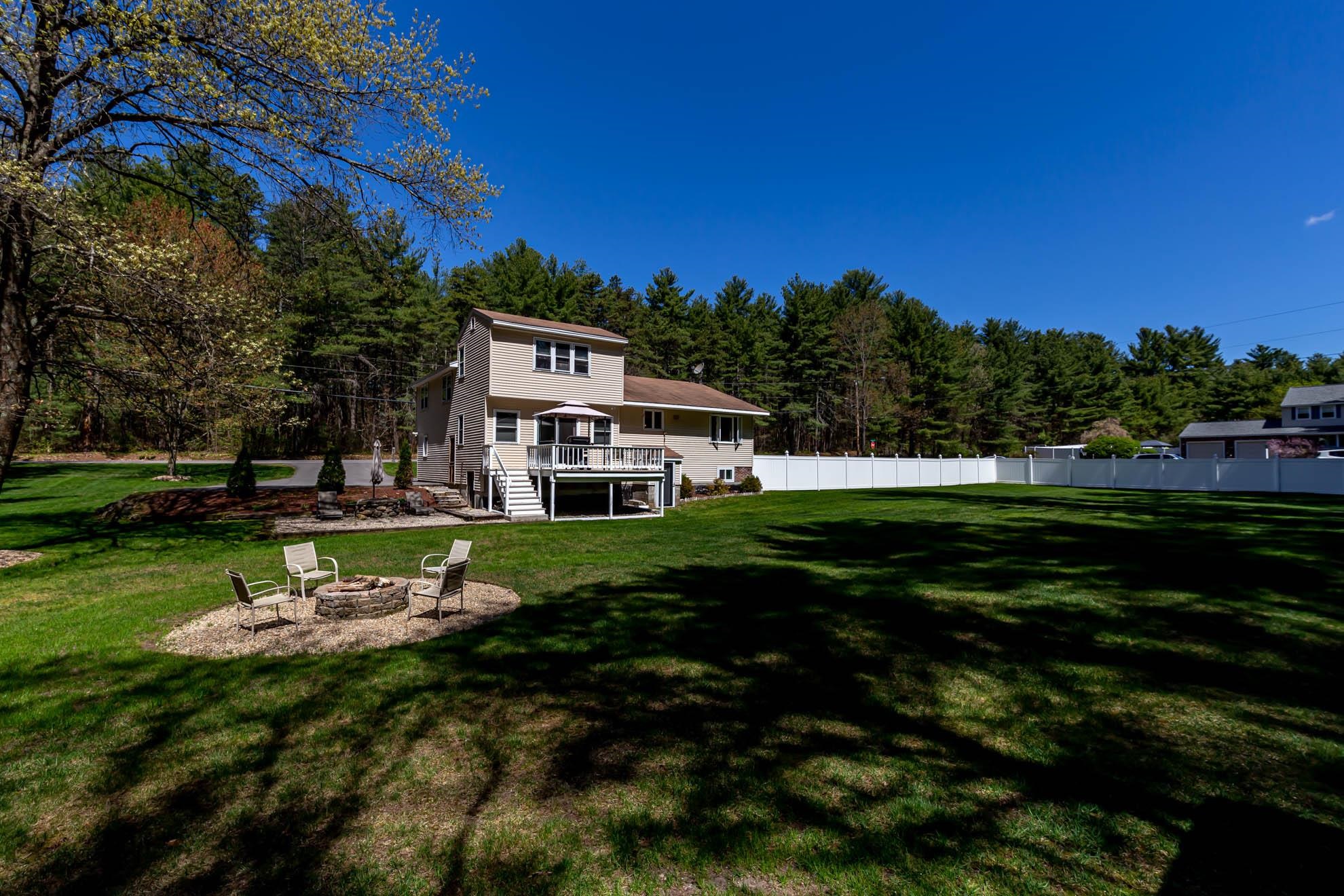 108 South Road Londonderry, NH 03053 - Photo 24 of 30