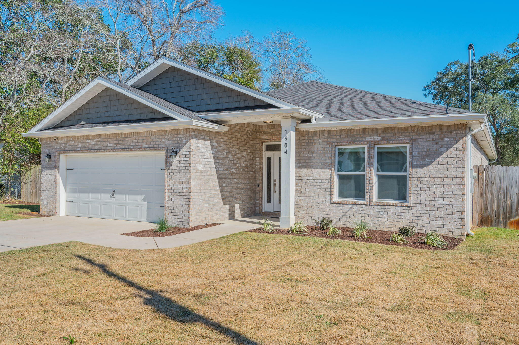 1504 West Ponderosa Road Fort Walton Beach, FL 32547 - Photo 1 of 42 WELCOME HOME