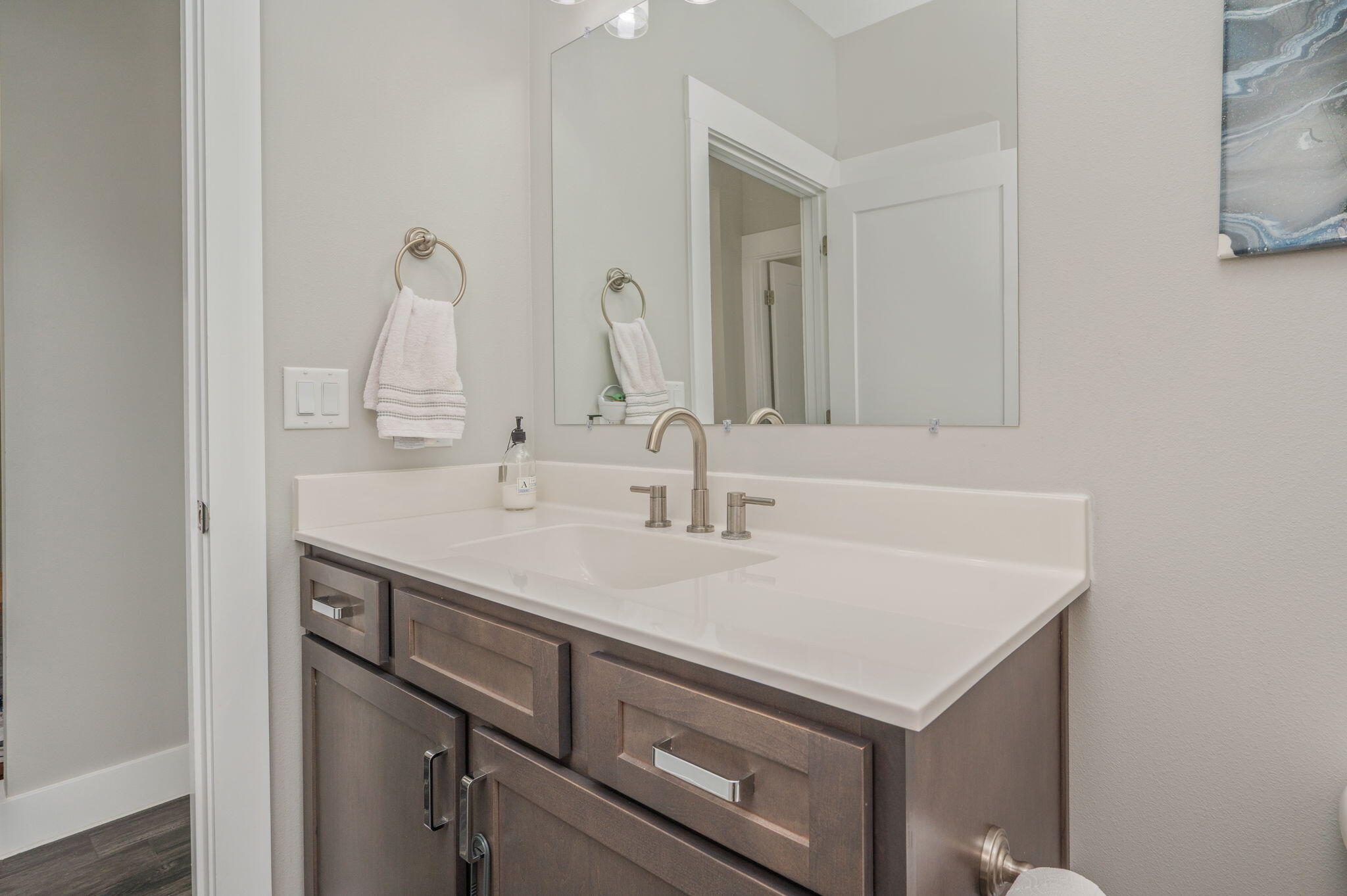 1504 West Ponderosa Road Fort Walton Beach, FL 32547 - Photo 32 of 42 GUEST BATH #2