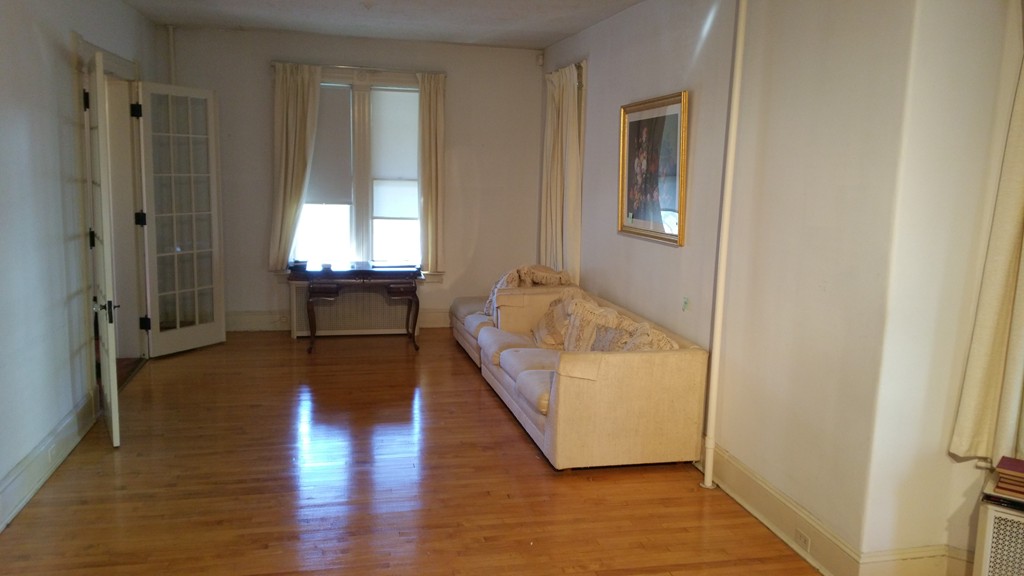 135 Thompson Street Springfield, MA 01109 - Photo 3 of 12