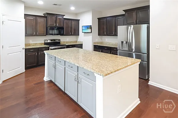 $2,995 | 119 Winslow Circle, Savannah, GA 31407