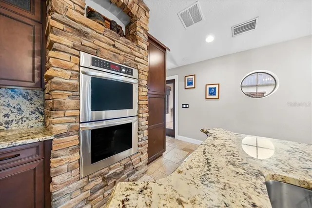 $1,599,900 | 452 Southeast Paradise Point Road, Crystal River, FL 34429