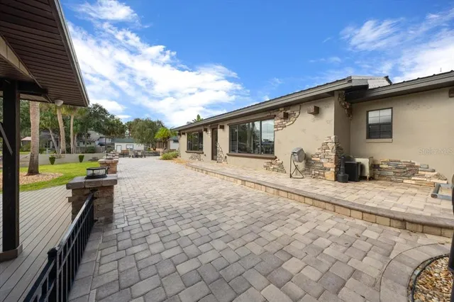 $1,599,900 | 452 Southeast Paradise Point Road, Crystal River, FL 34429