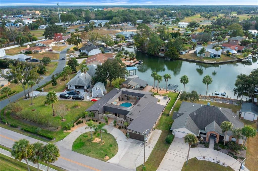 452 Southeast Paradise Point Road Crystal River, FL 34429 - Photo 78 of 83 an aerial view of residential houses with outdoor space