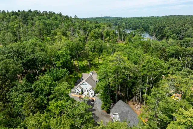 $1,525,000 | 98 Meadow Cove Road, Boothbay, ME 04544