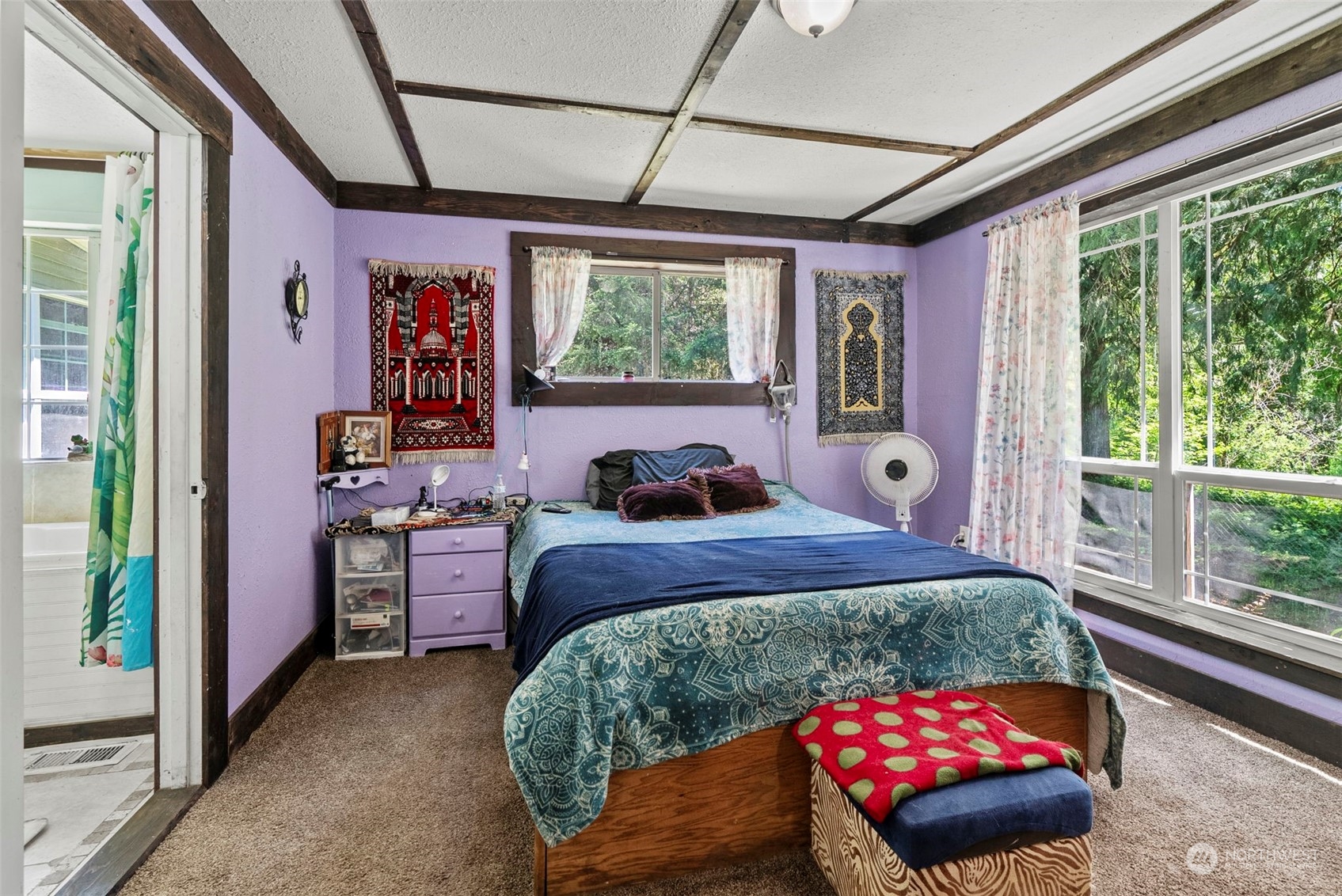 455 Drews Prairie Road Toledo, WA 98591 - Photo 18 of 31 a bedroom with a bed and a large window