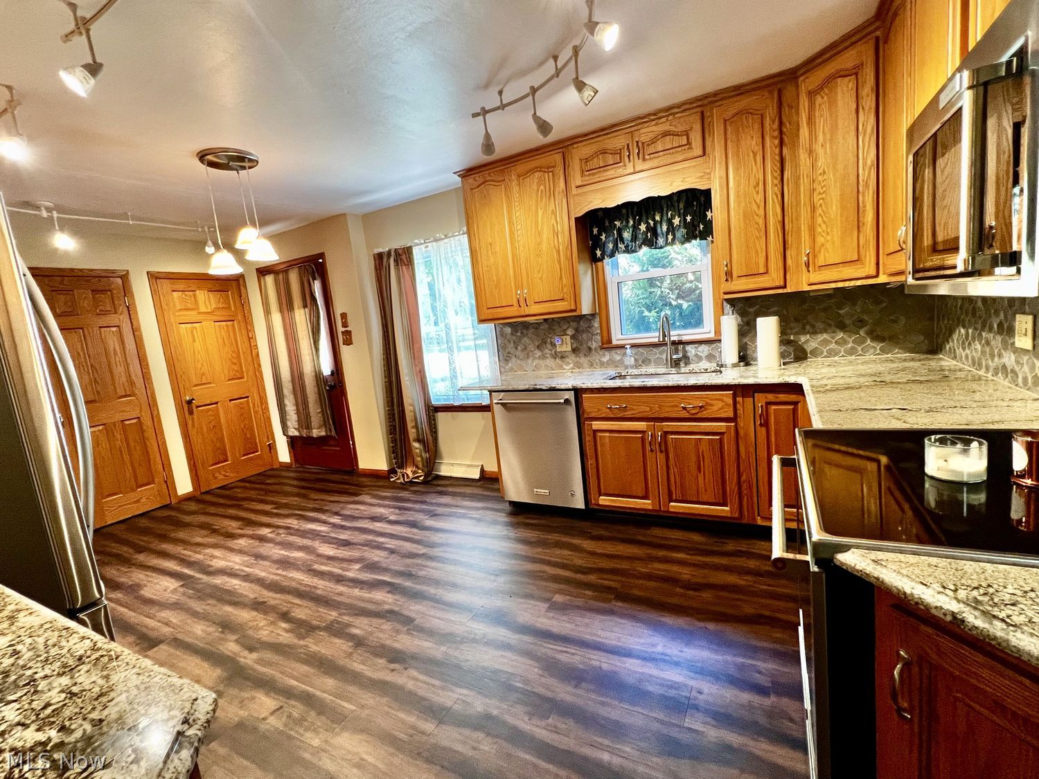 1123 Granger Road Medina, OH 44256 - Photo 18 of 31 Kitchen