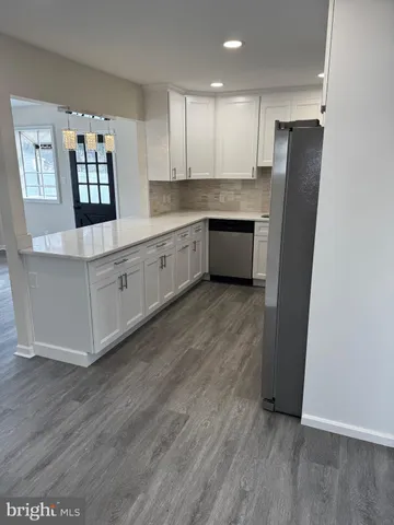 $3,800 | 311 Snowball Drive, Levittown, PA 19056