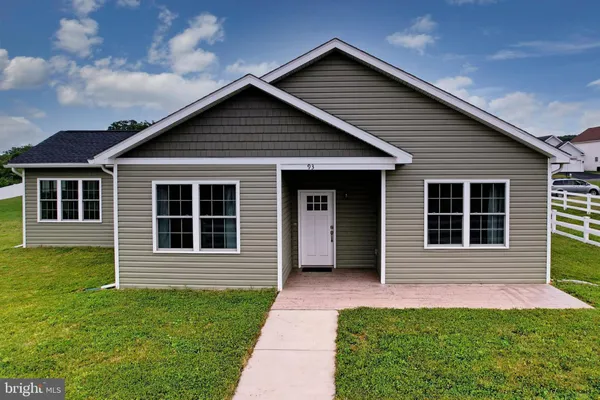 $484,000 | 93 Candlewick Court, Frostburg, MD 21532