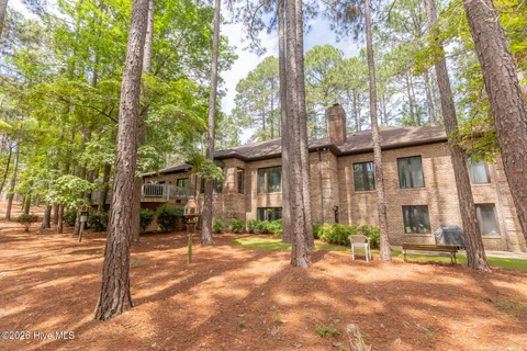 $849,000 | 67 Stoneykirk Drive, Pinehurst, NC 28374