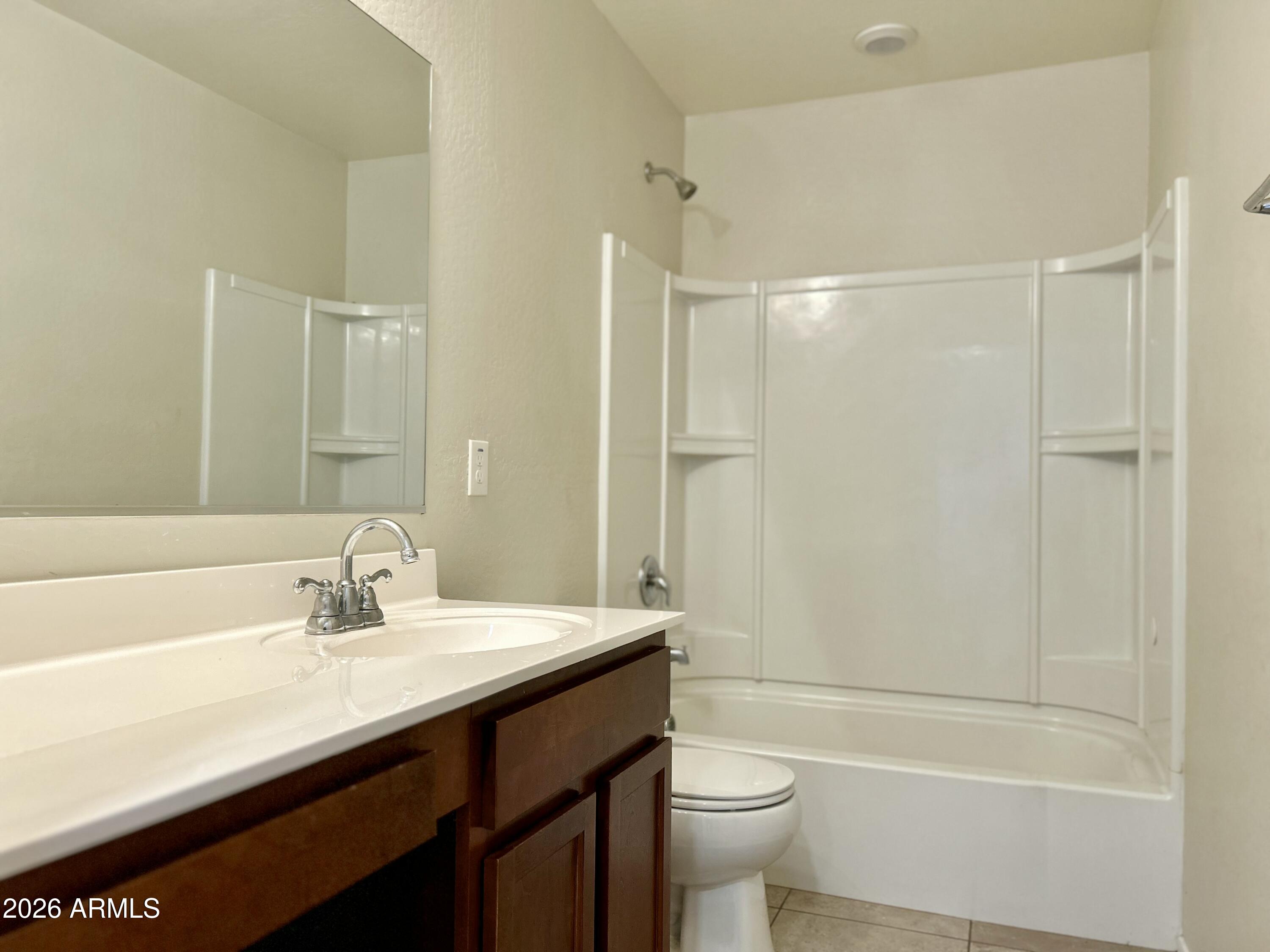 4064 West Coles Road Laveen, AZ 85339 - Photo 23 of 26 IMG_5850