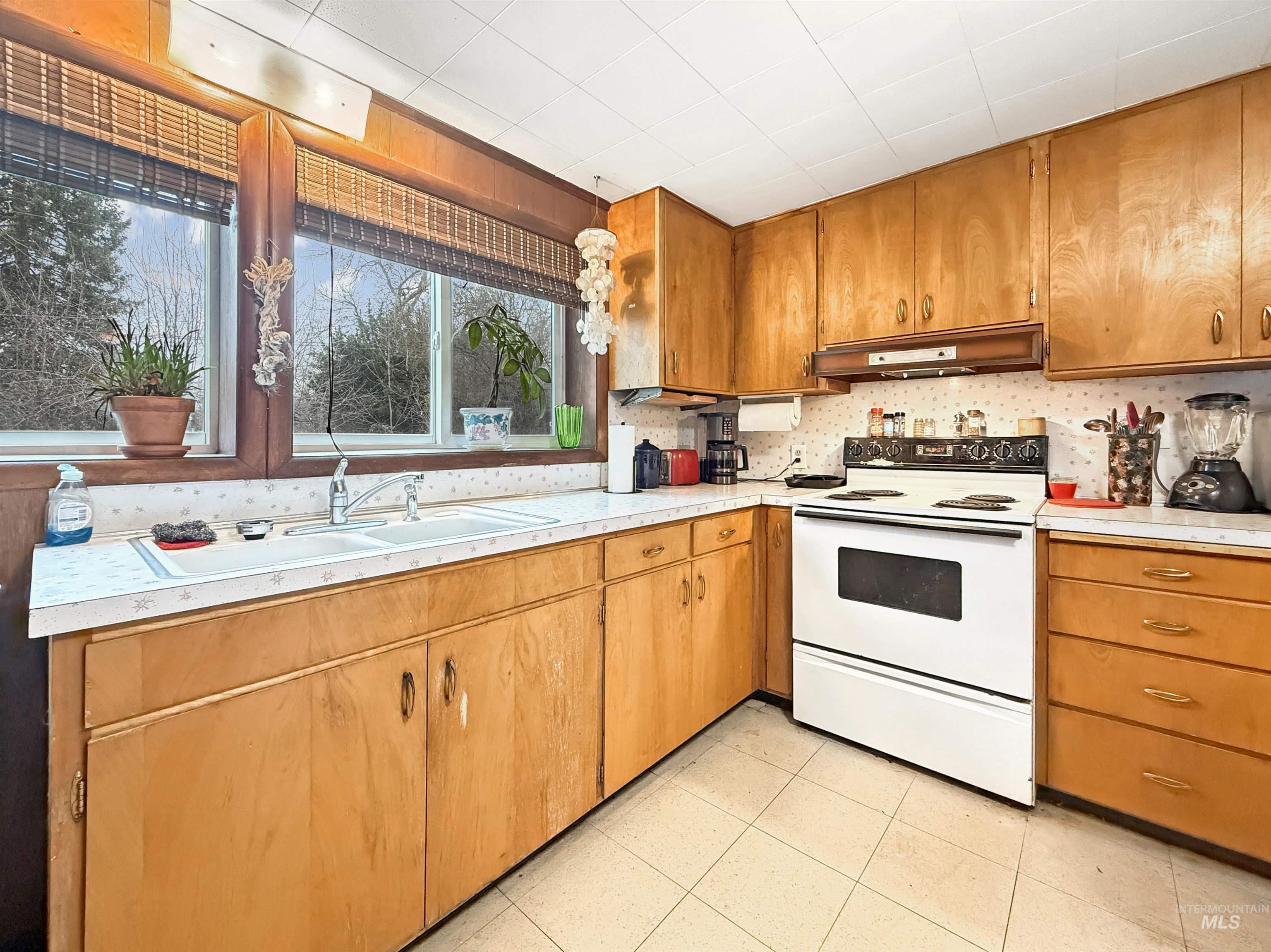 925 East 8th Street Moscow, ID 83843 - Photo 25 of 40