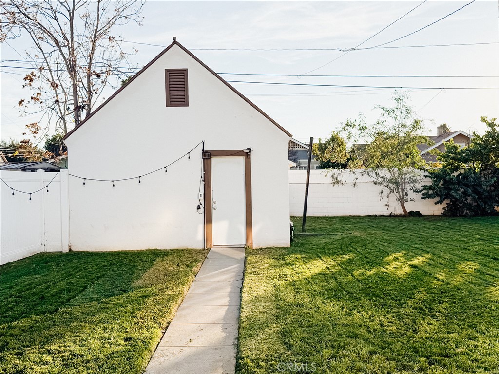 2714 Denton Street Riverside, CA 92507 - Photo 19 of 20 a view of a back yard of the house