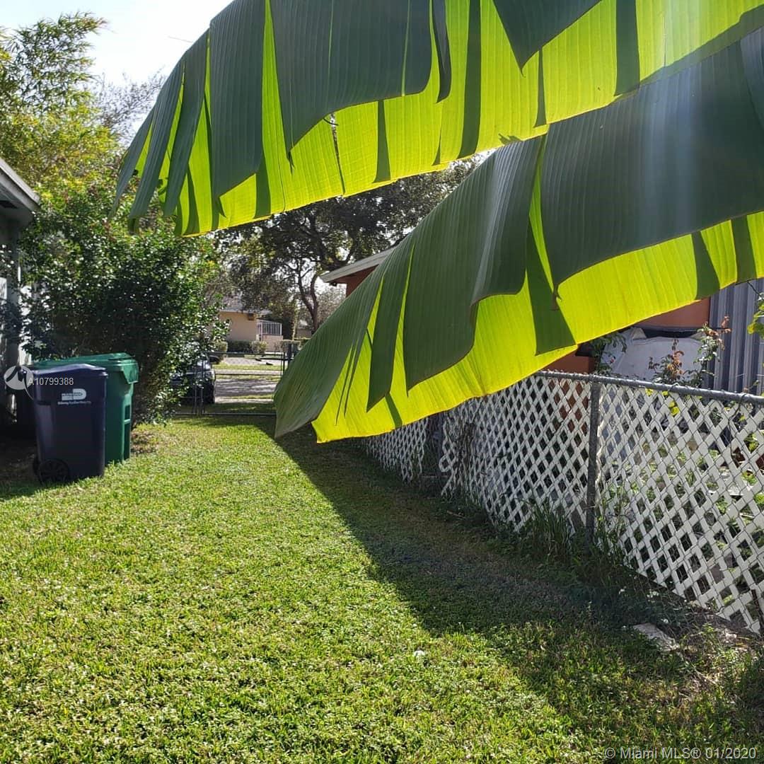 24344 Southwest 130th Place Homestead, FL 33032 - Photo 7 of 11