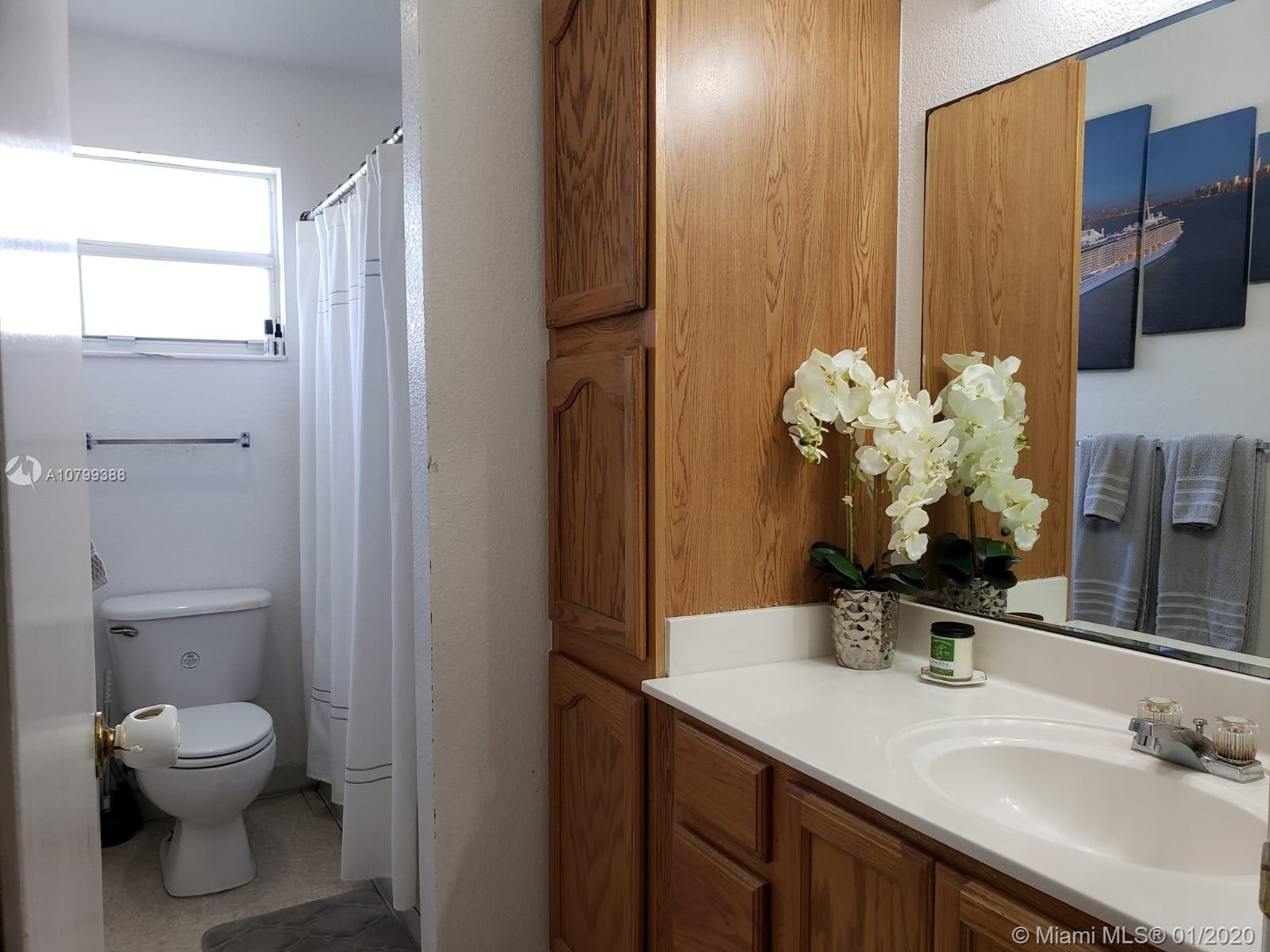 24344 Southwest 130th Place Homestead, FL 33032 - Photo 10 of 11