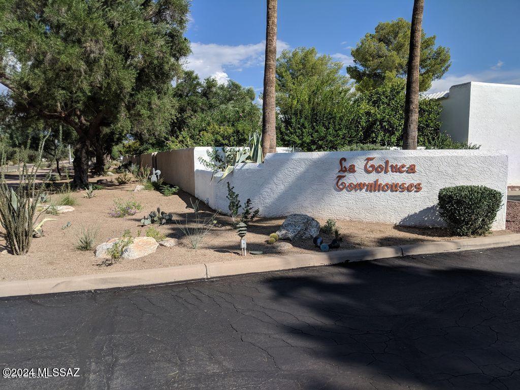 4872 East Fort Lowell Road Tucson, AZ 85712 - Photo 2 of 43 Gallery Image 2