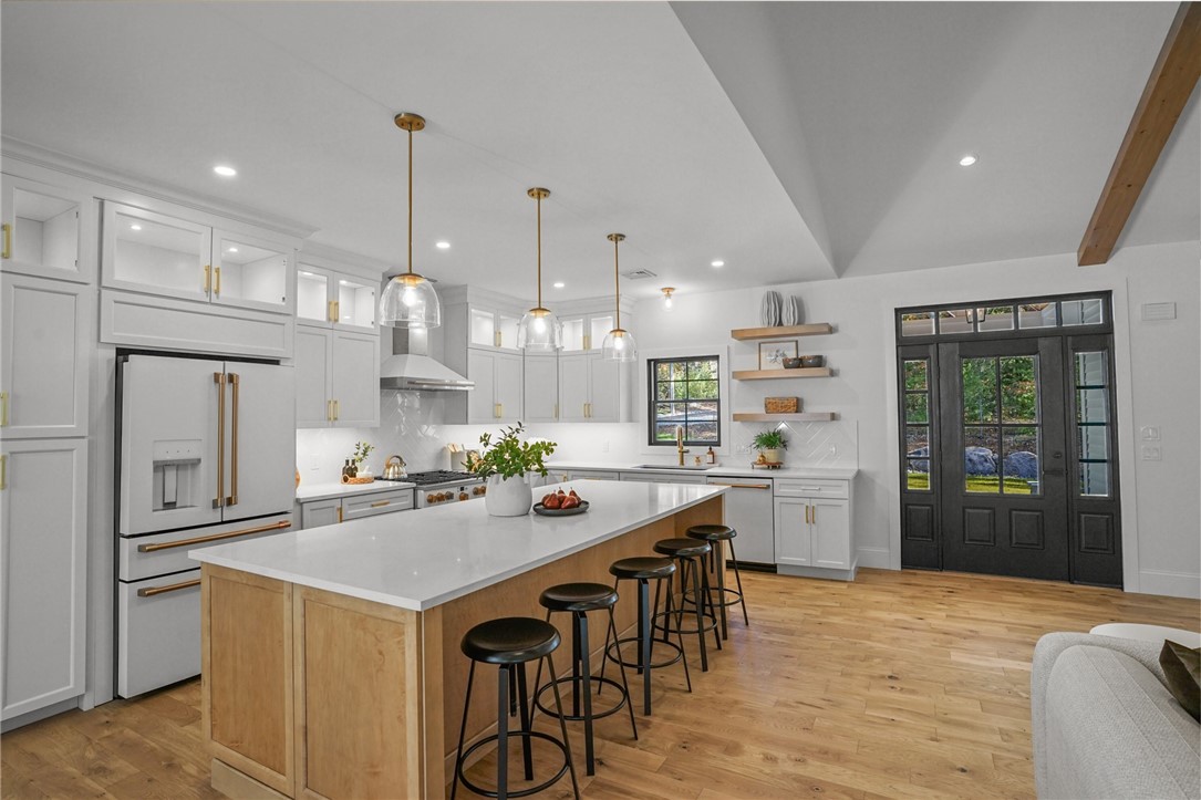 1708 Ministerial Road South Kingstown, RI 02879 - Photo 6 of 48