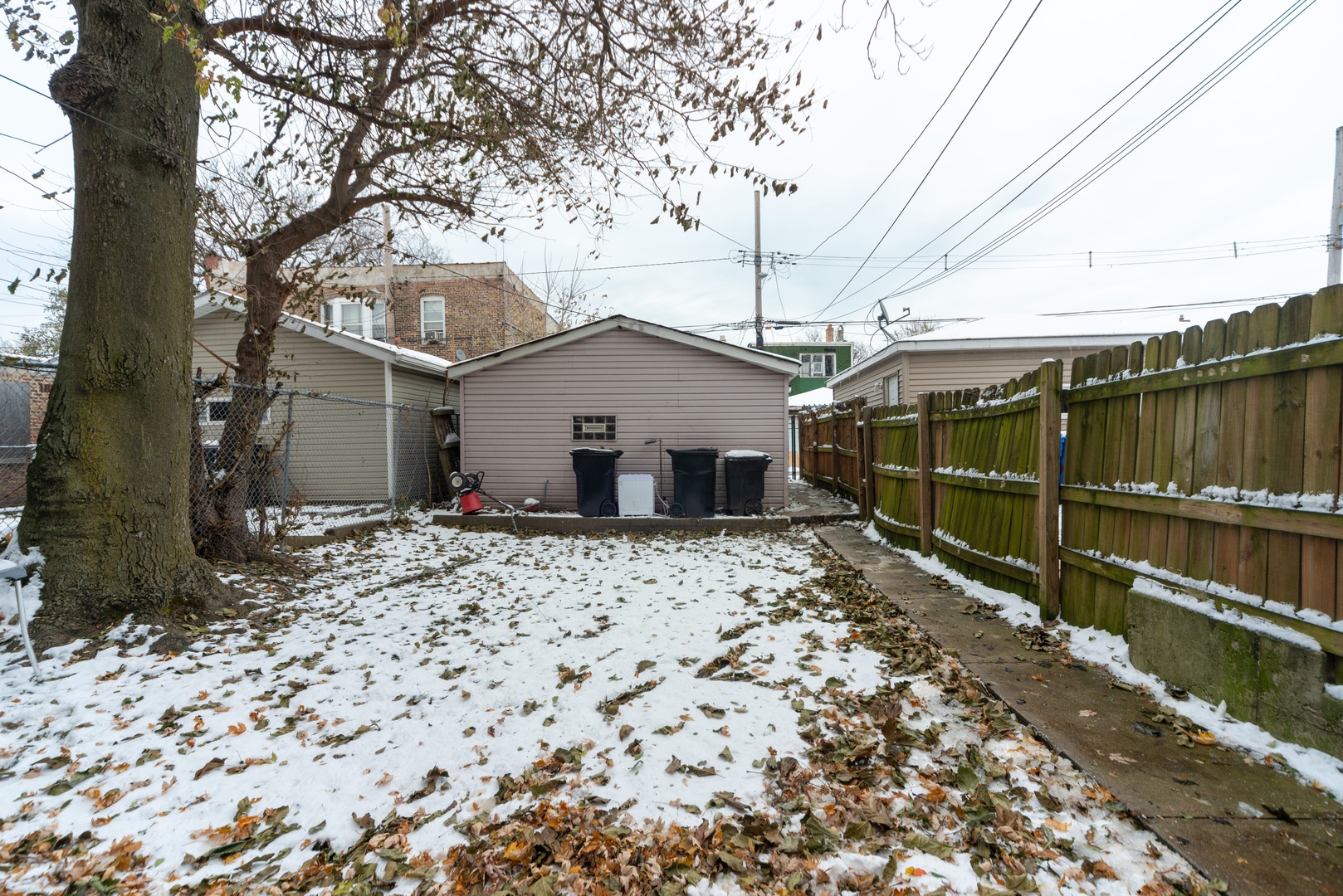 1053 North Ridgeway Avenue Chicago, IL 60651 - Photo 10 of 10 Gallery Image 10