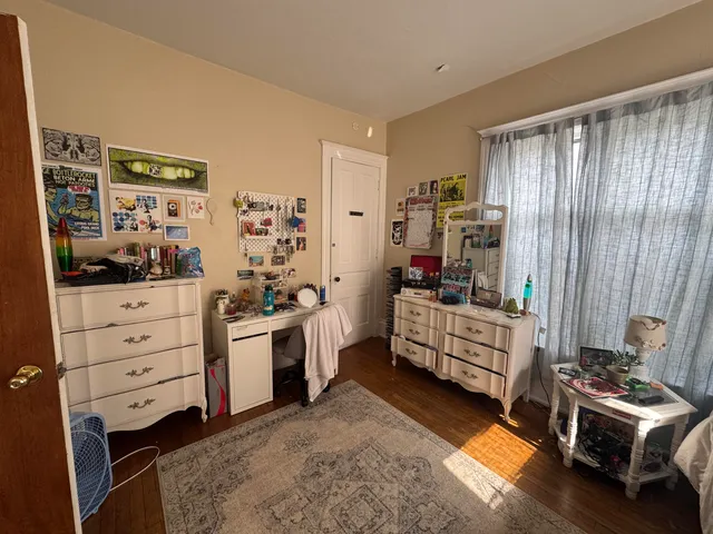 $475,000 | 2609 North Maryland Avenue, Unit 2611, Milwaukee, WI 53211