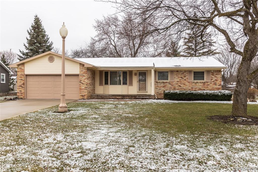 5184 Olde Saybrooke Road Grand Blanc, MI 48439 - Photo 1 of 32