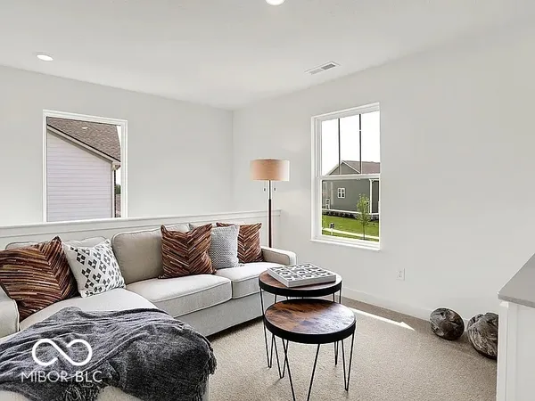 $2,300 | 2868 Woods Edge Drive, Greenwood, IN 46143