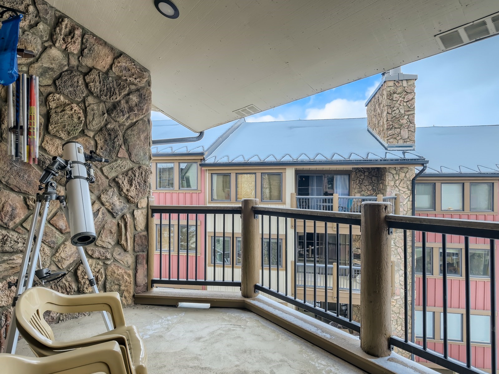 325 Four Oclock Road, Unit D305 Breckenridge, CO 80424 - Photo 13 of 16 Gallery Image 13