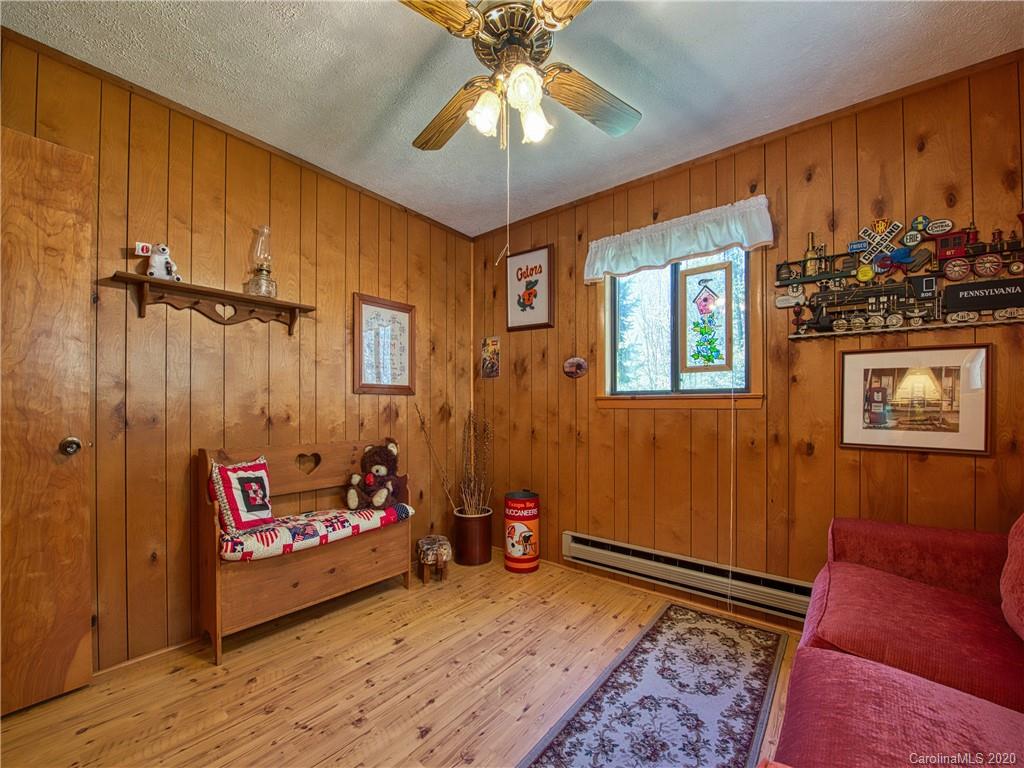 1896 Hurricane Ridge Trace Clyde, NC 28721 - Photo 23 of 27