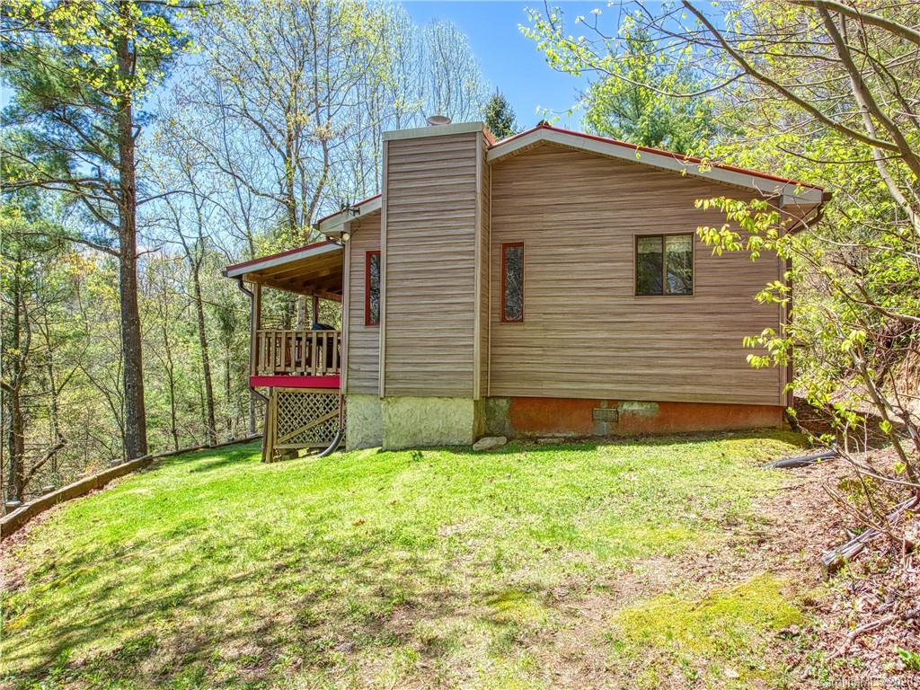 1896 Hurricane Ridge Trace Clyde, NC 28721 - Photo 5 of 27