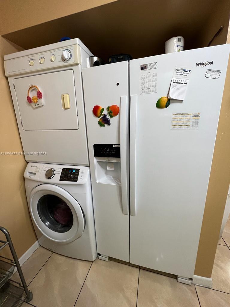 Hialeah Hialeah, FL 33016 - Photo 13 of 14 a utility room with dryer and washer